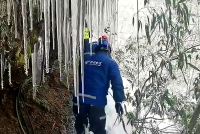暴雪天氣通信中斷，但中國(guó)電信的溫暖一直在線_400.jpg